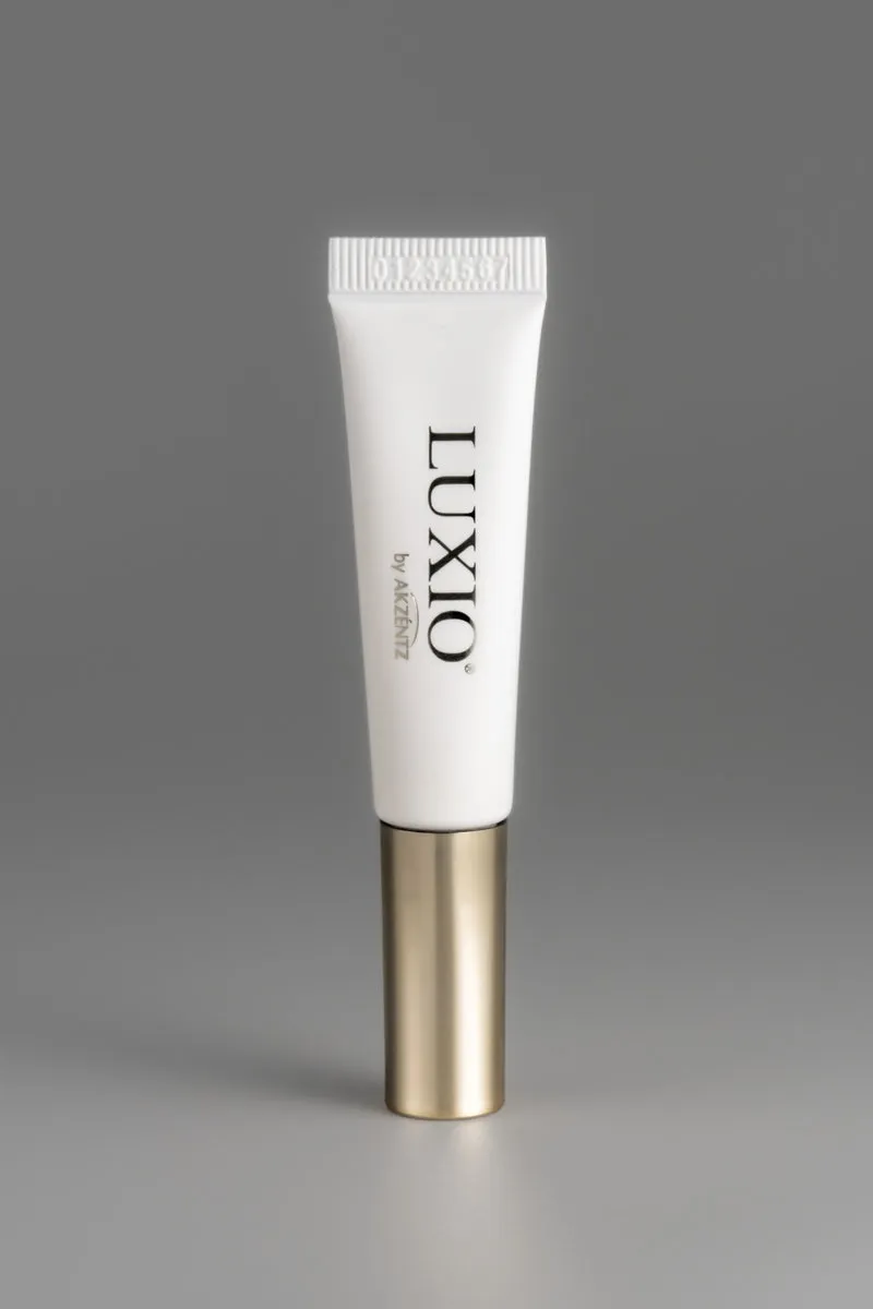 Luxio® Nail + Cuticle Oil Pen