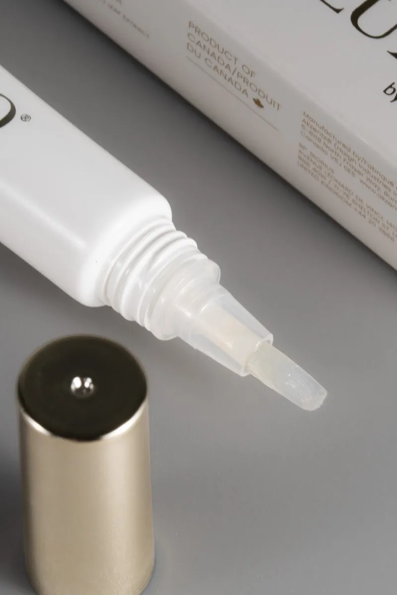 Luxio® Nail + Cuticle Oil Pen