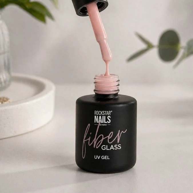 Fiberglas UV Gel in Bottle – Cashmere Nude ✨ Elegantes Nude mit leicht milchigem Finish