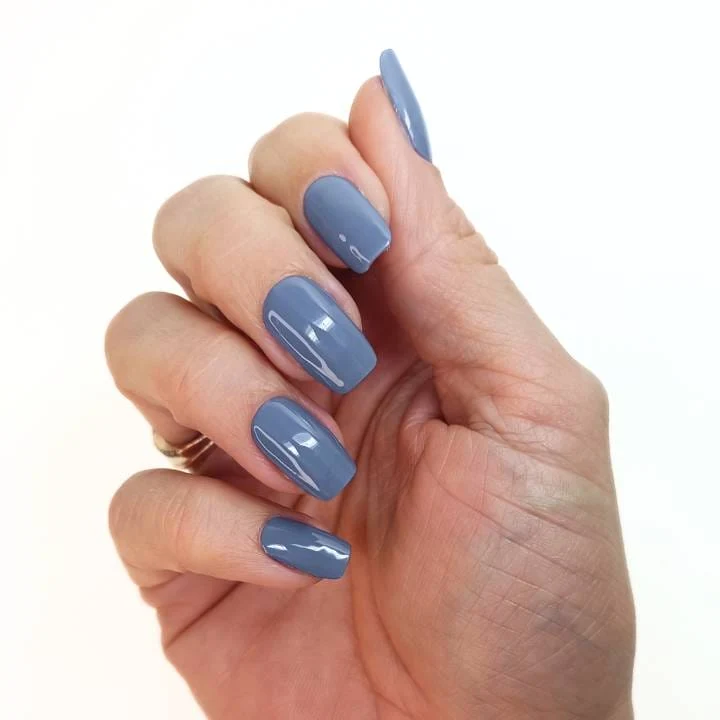 Glow Light Blue UV-Nagelfolie