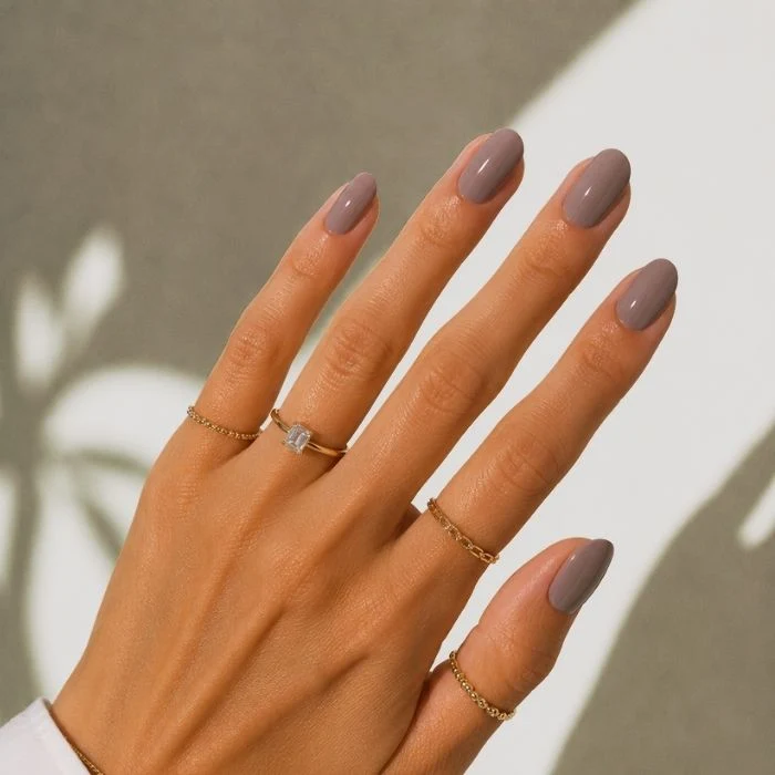 Temptation Brown UV-Nagelfolie