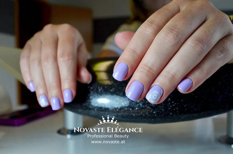 Gelaxy Shellac #024 – Heller Flieder