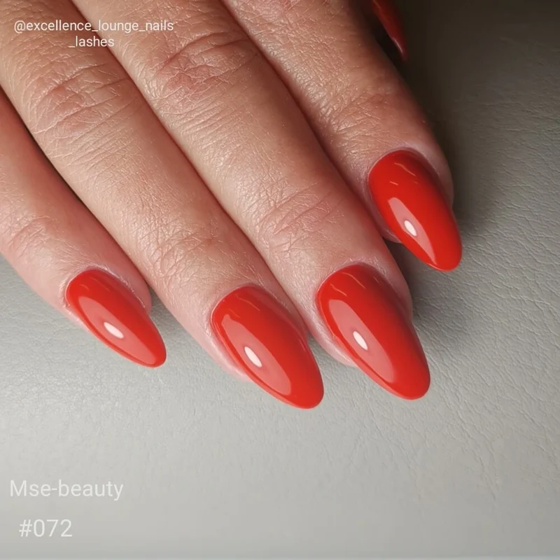 Gelaxy Shellac #072 - Klassisches Nagellackrot