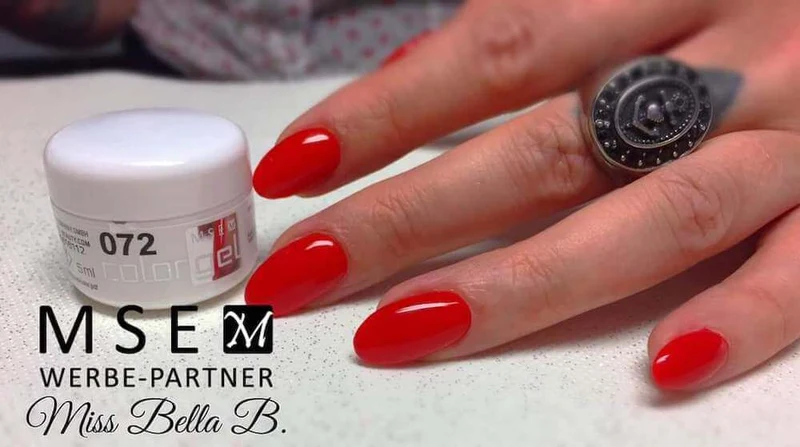 Gelaxy Shellac #072 - Klassisches Nagellackrot