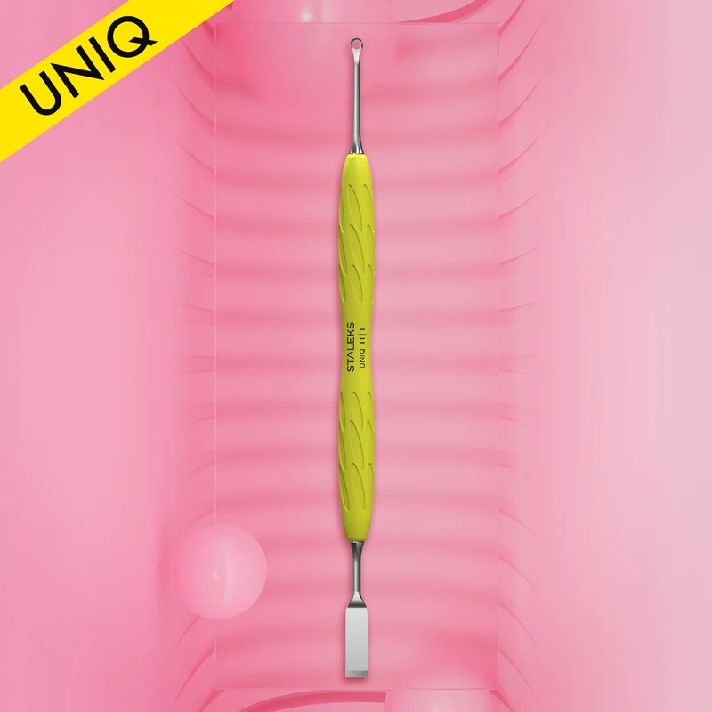 Staleks Maniküre-Pusher mit gelbem Silikongriff, UNIQ 11 TYPE 2