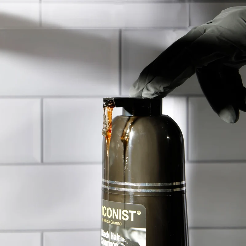 ICONIST by Nikola Glumac – Haarfärbeshampoo Schwarz