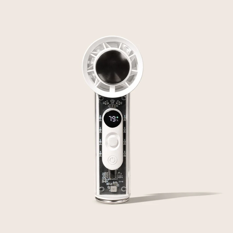 emmi-Air Handventilator mit Ultraschall-Kühlfunktion
