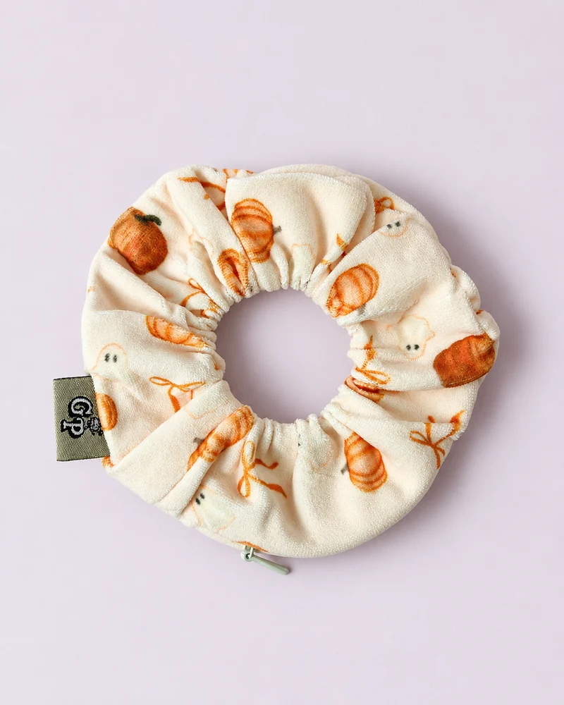 Halloween Pumpkin, bows & ghosts safety zip scrunchie