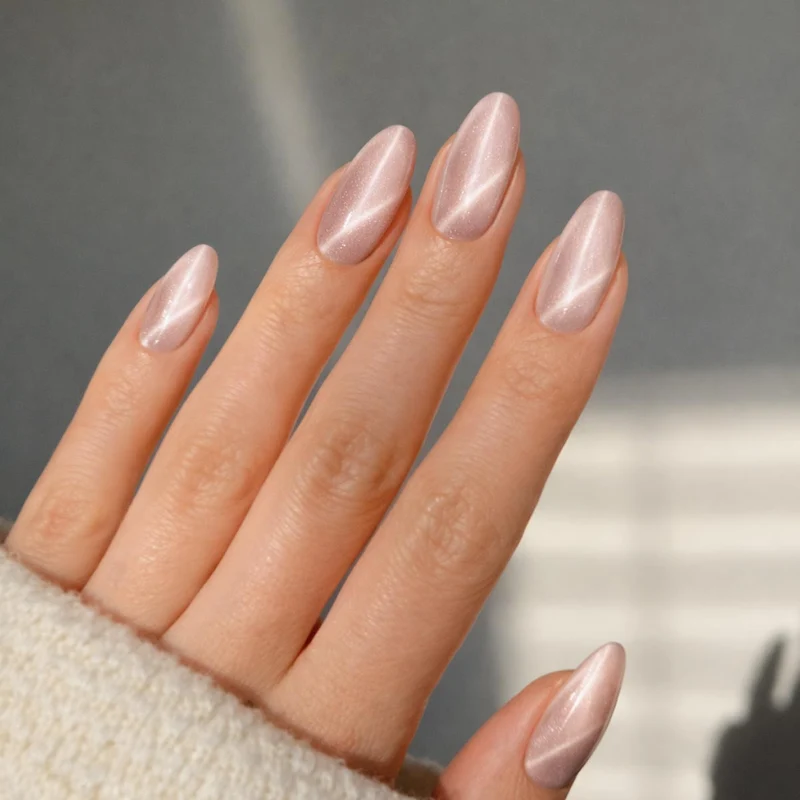 emmi Shellac UV-Lack Cat Eye Blush 7,5ml | L562