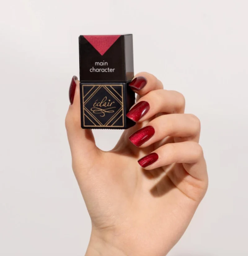 MAIN CHARACTER - UV Nagellack 7ml ECLAIR