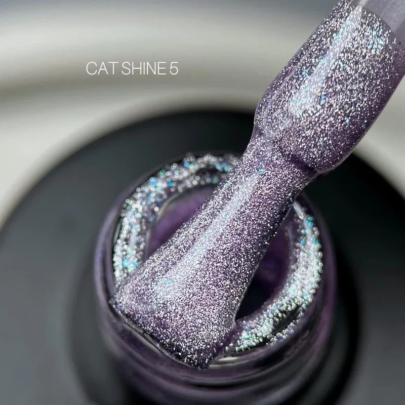 SAGA Cat Shine Gel Polish cat eye No.5 10ml