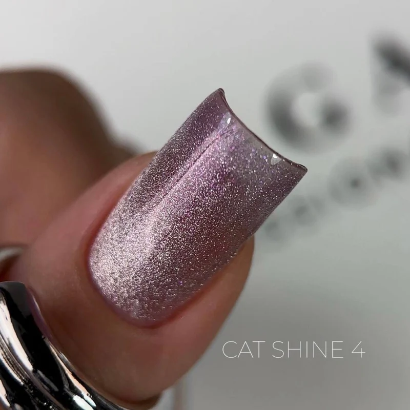 SAGA Cat Shine Gel Polish cat eye No.4 10ml