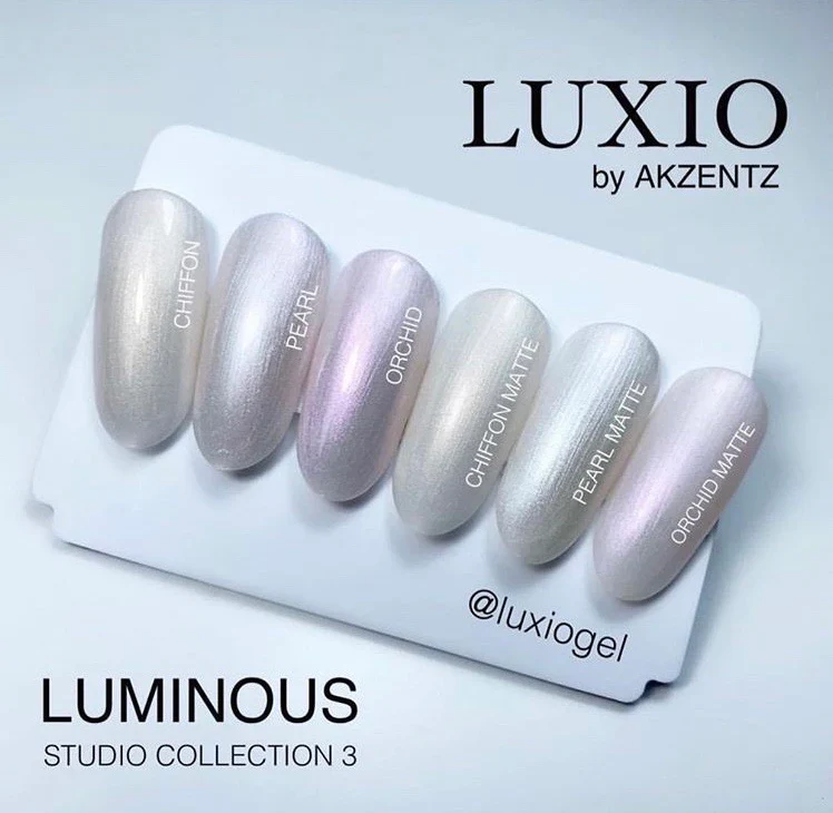 Luxio Luminous Pearl Gel nail polish