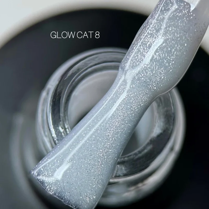 SAGA Glow Cat Gel Polish cat eye No.8 10ml