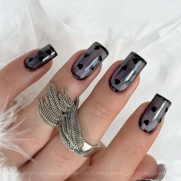 Romantic Black - Top Coat (No Wipe) 13ml LUNAmoon