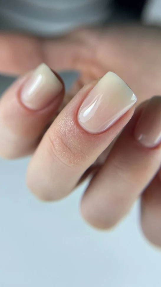 Builder Gel in der Flasche BRAVE von Trendy Nails 10ml/15ml/ 30ml (selbstglättend)