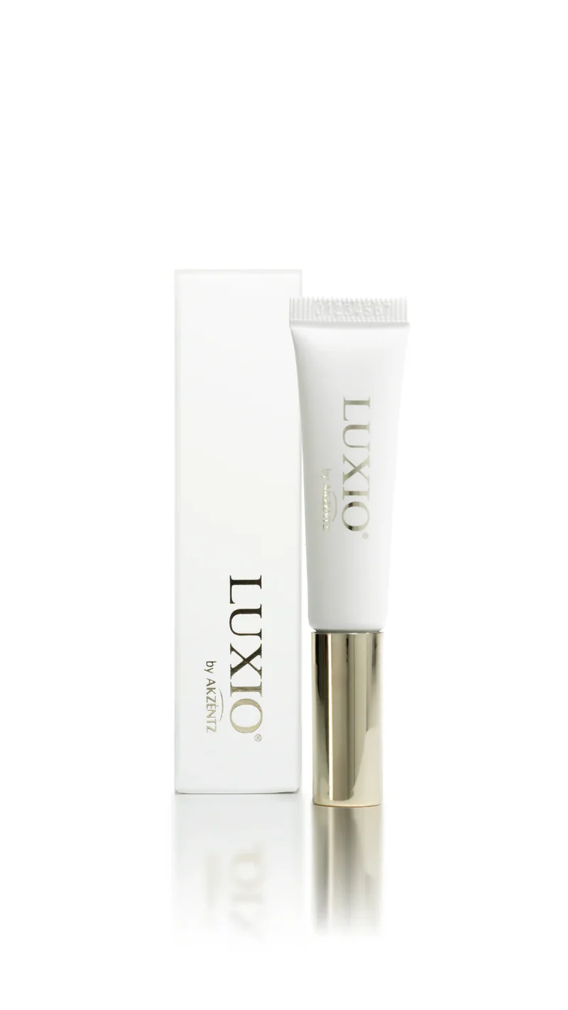 Luxio Nail + Cuticle Oil Tube