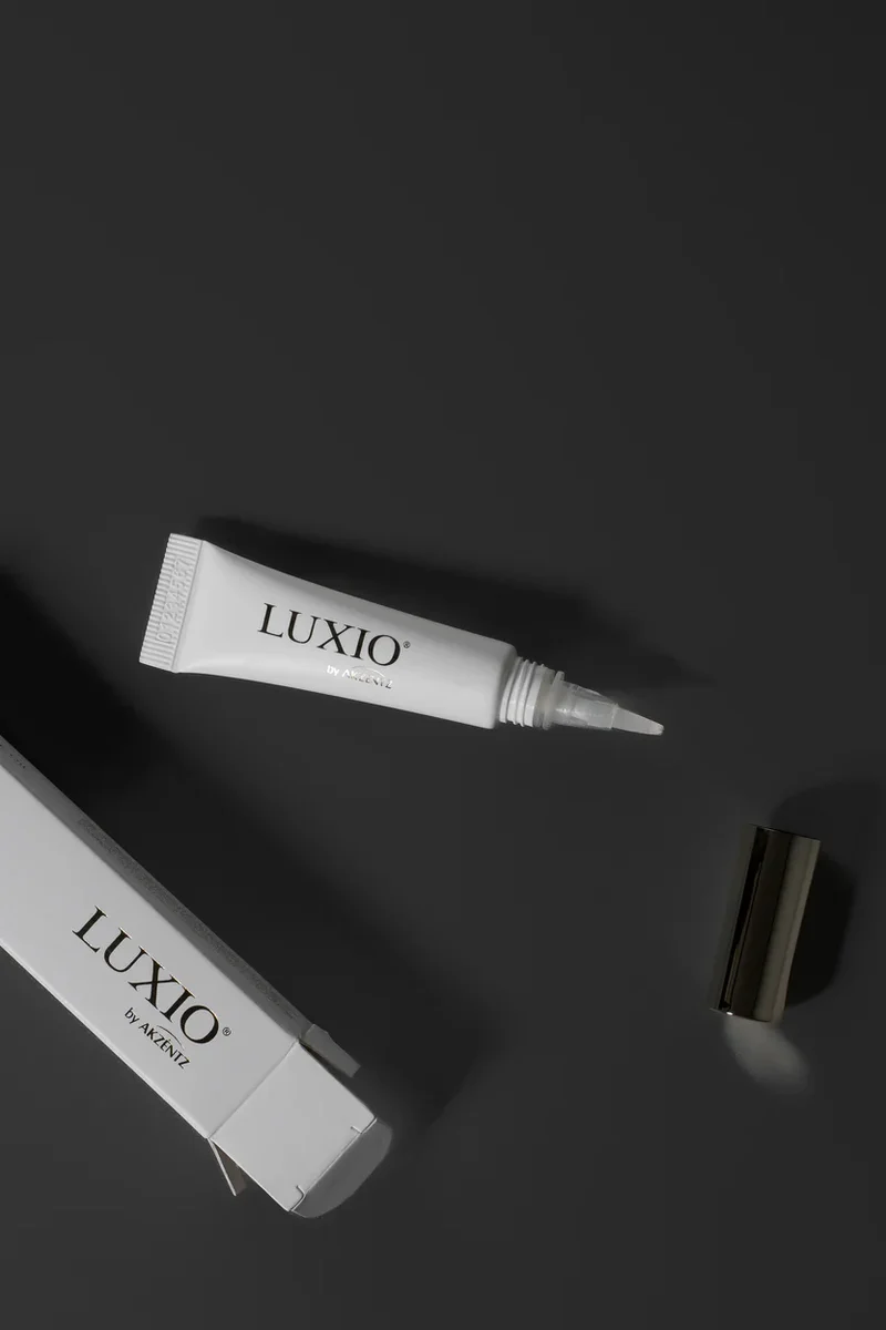Luxio Nail + Cuticle Oil Tube