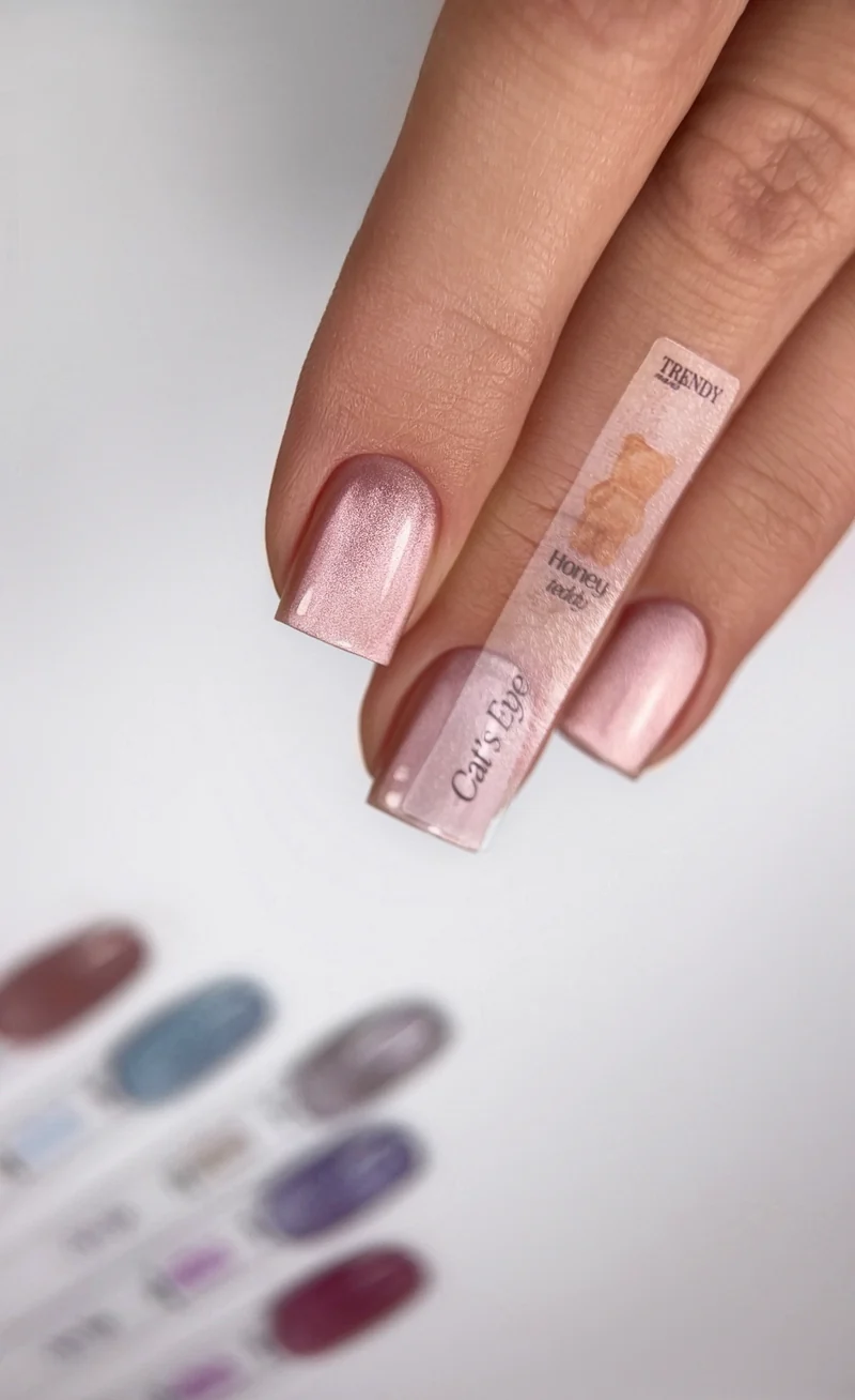 Cat Eye Gel Polish Gummy Bear "Honey Teddy" 5ml/10ml von Trendy Nails (TPO/HEMA-free)