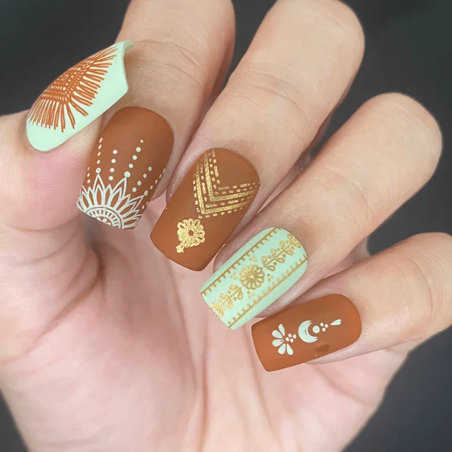 Maniology nail stamping Starter Kit 104 Fringe Forever