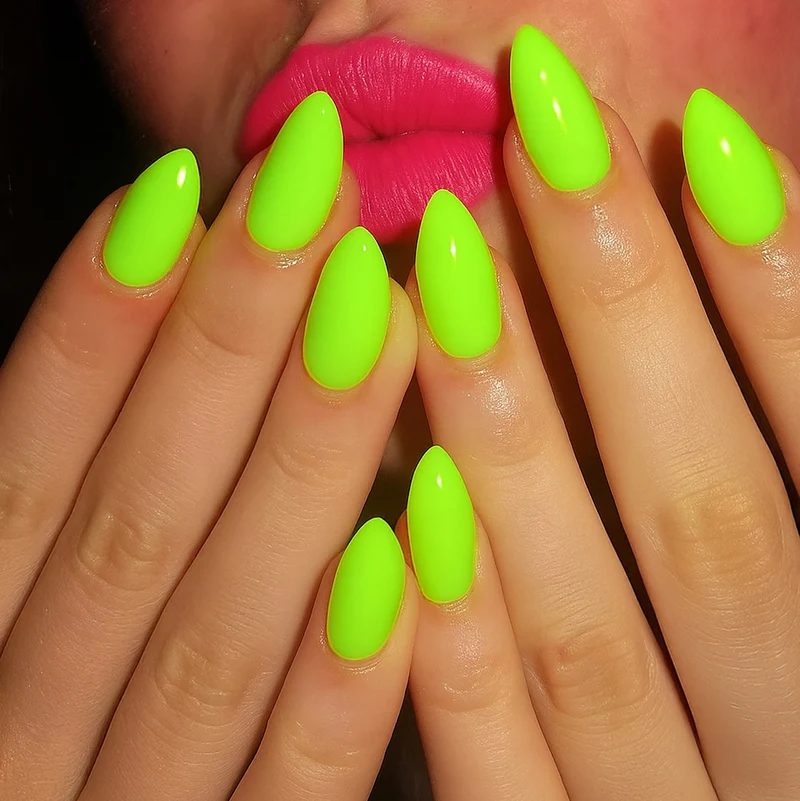 emmi Shellac UV-Lack Neon Kiwi 15ml | L406