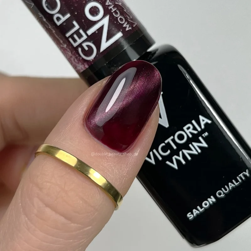 426 Mocha Éclair Gel polish 8ml VICTORIA VYNN