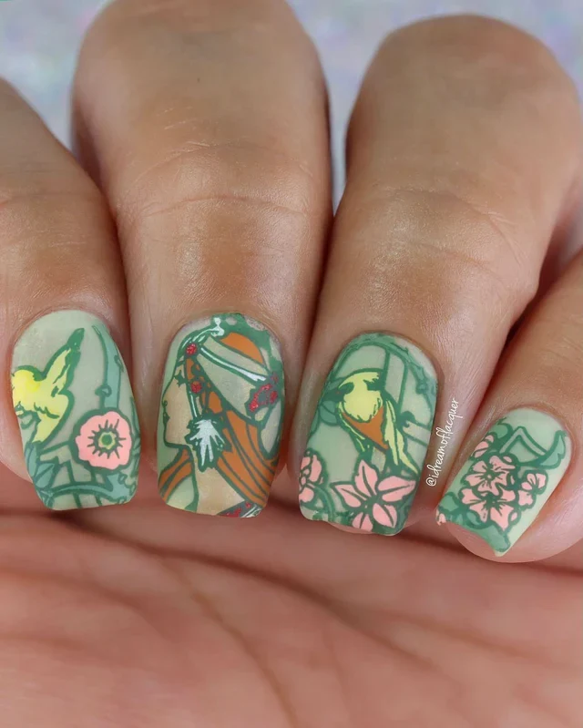 Maniology nail stamping plate mxm072 Tangled in Bloom
