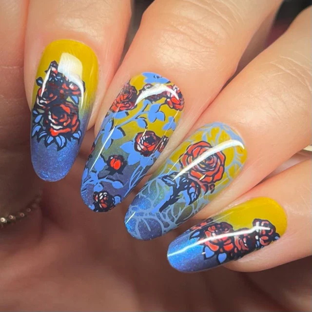 Maniology nail stamping plate m592 Wish you Roses