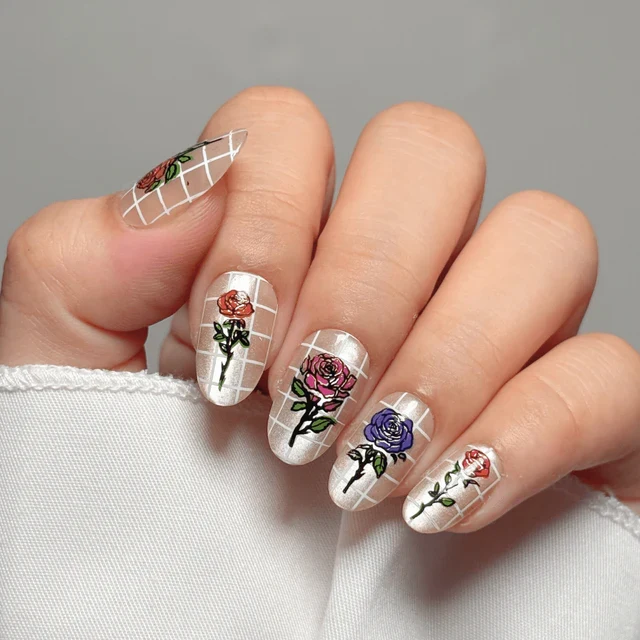 Maniology nail stamping plate m592 Wish you Roses