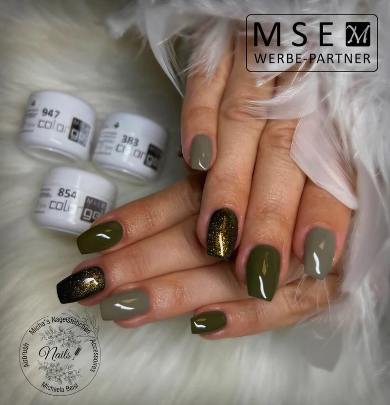#947 EFFEKT Farbgel 5ml grün mit Multi Glitter
