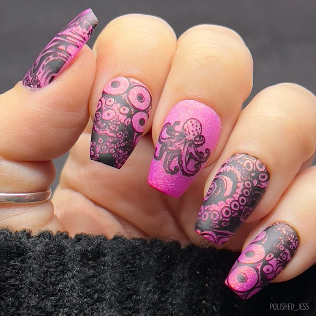 Maniology nail stamping plate m525 Octoshape