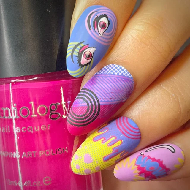 Maniology nail stamping plate m407 Comic Strip
