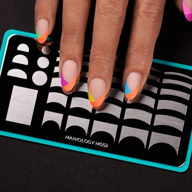 Maniology nail stamping plate m052 Pardon My French