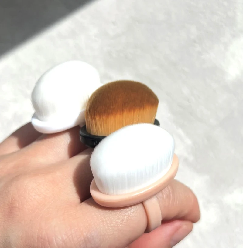 White - STAUBPINSEL Ringform
