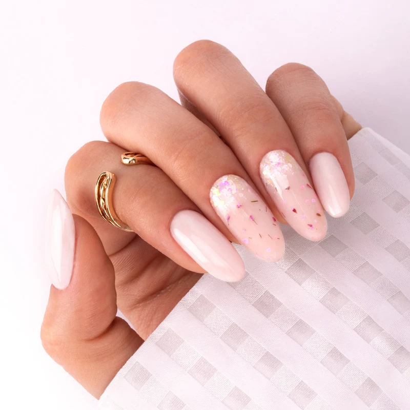 152 - Flowers Gel Polish OHNE HEMA 8ml MOLLY Nails