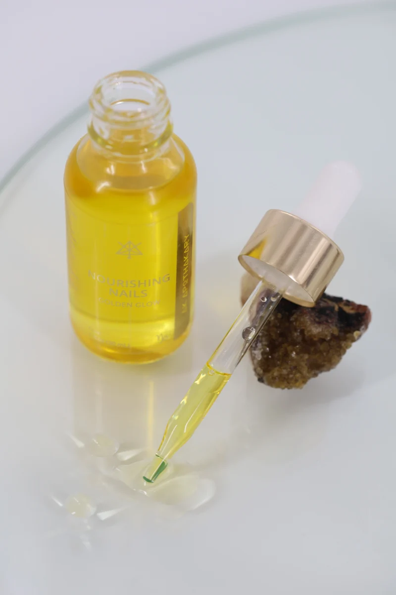 Nourishing Nails Cuticle Oil / 10 ml & 30 ml - Ak Apothakary