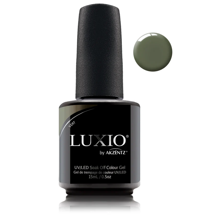 Luxio Vert Green Gel nail polish