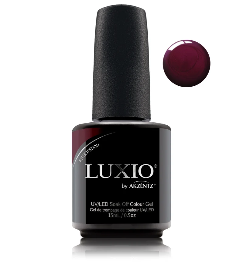 Luxio Anticipation Red gel nail polish