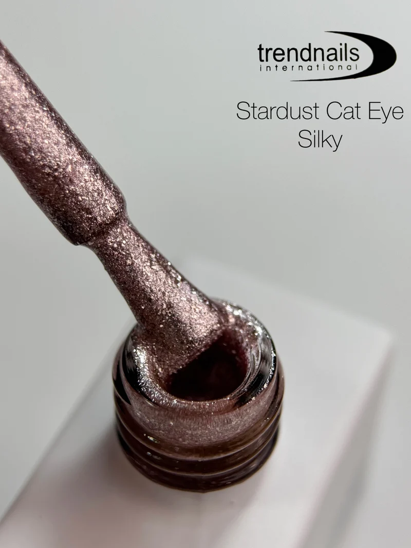 Stardust Cat Eye Gel Polish SILKY ROSE 12ml von Trendnails