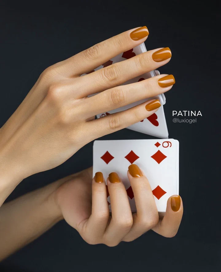 Luxio Patina Warm Brown Gel nail polish