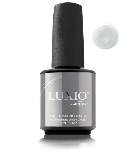 Luxio Effects Silver Gel nail polish