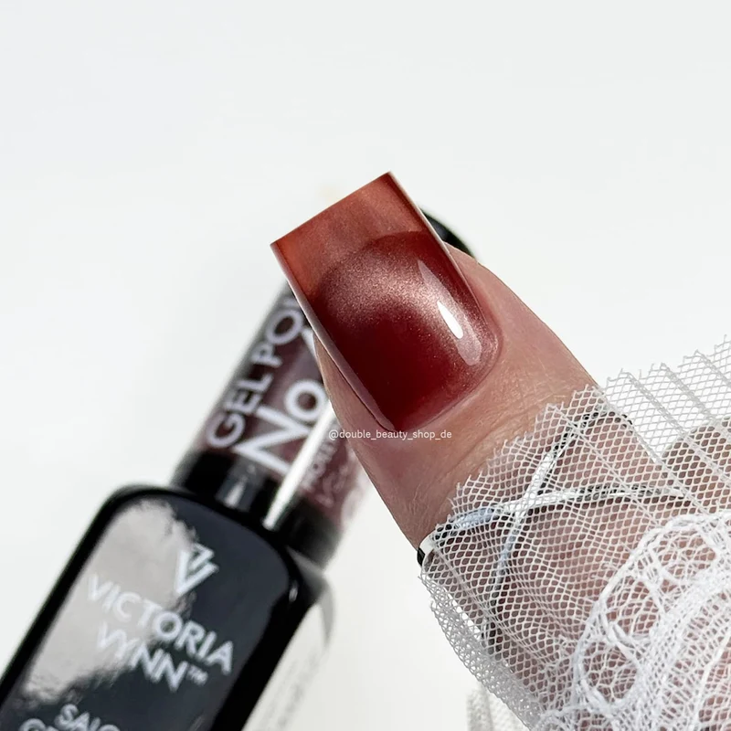 407 Hollynude - Cat Eye Gel polish 8ml VICTORIA VYNN