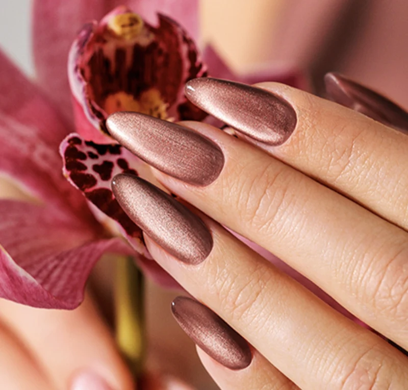 407 Hollynude - Cat Eye Gel polish 8ml VICTORIA VYNN