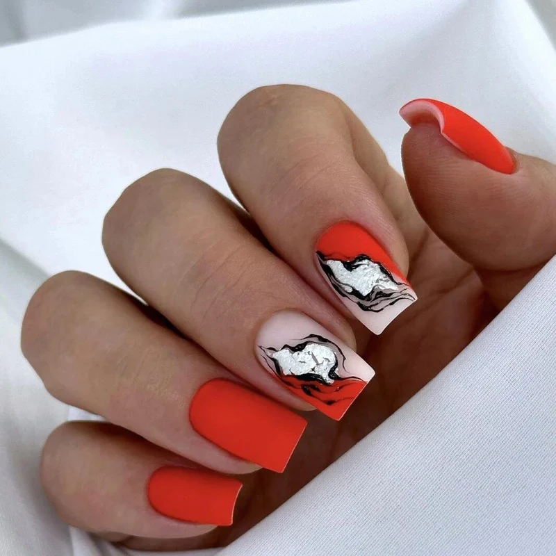 Candy - GEL POLISH 10ml NAILS OF THE DAY