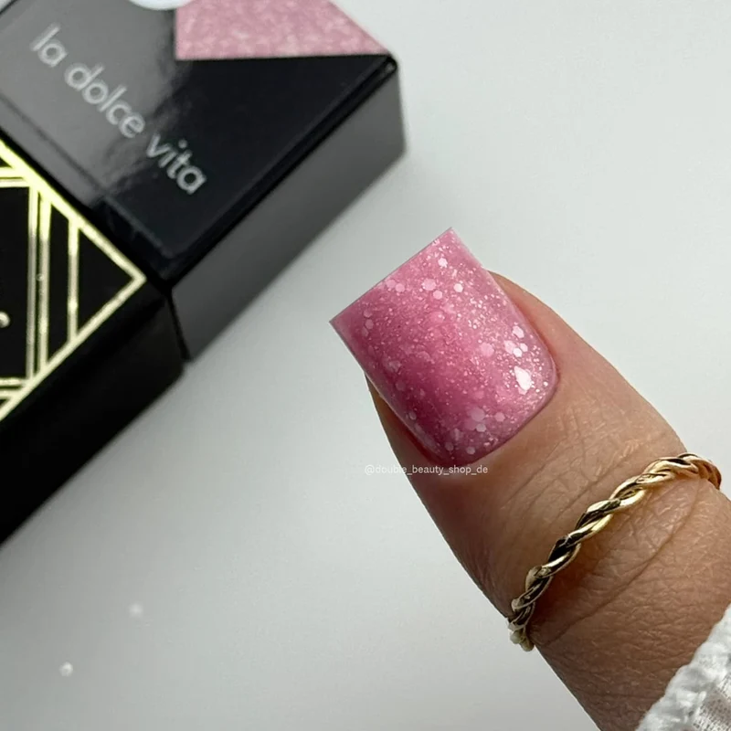 LA DOLCE VITA - UV Nagellack 7ml ECLAIR