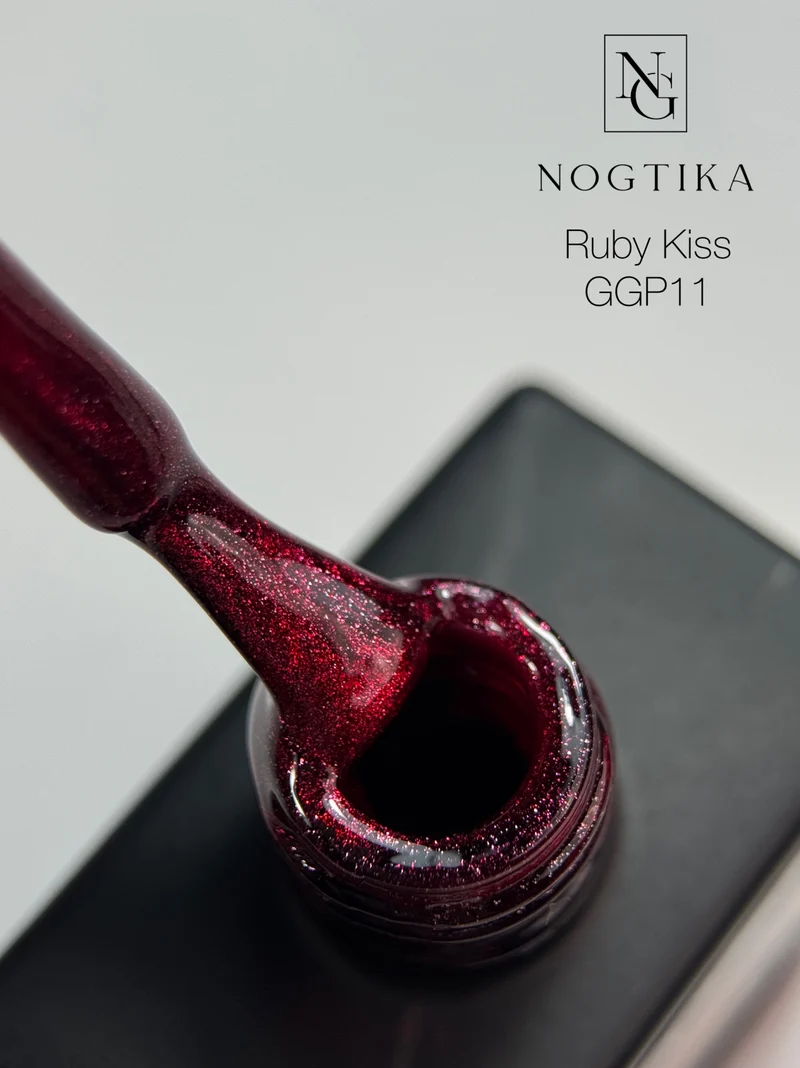 Glitter Gel Polish # 11 Ruby Kiss (12ml) TPO-free