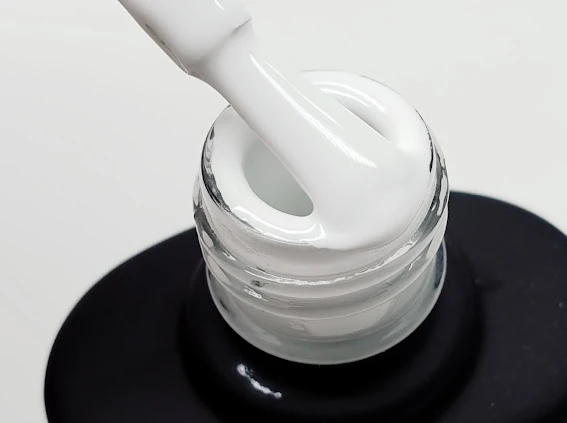 Gel Polish von IMEN (12ml) Nr. 2 (TPO-free)