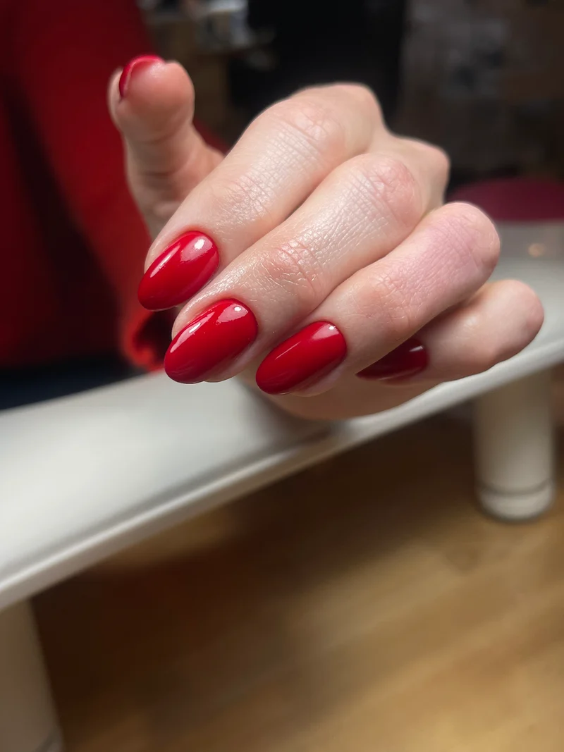 PNB red gel nail polish 335 Lamborghini