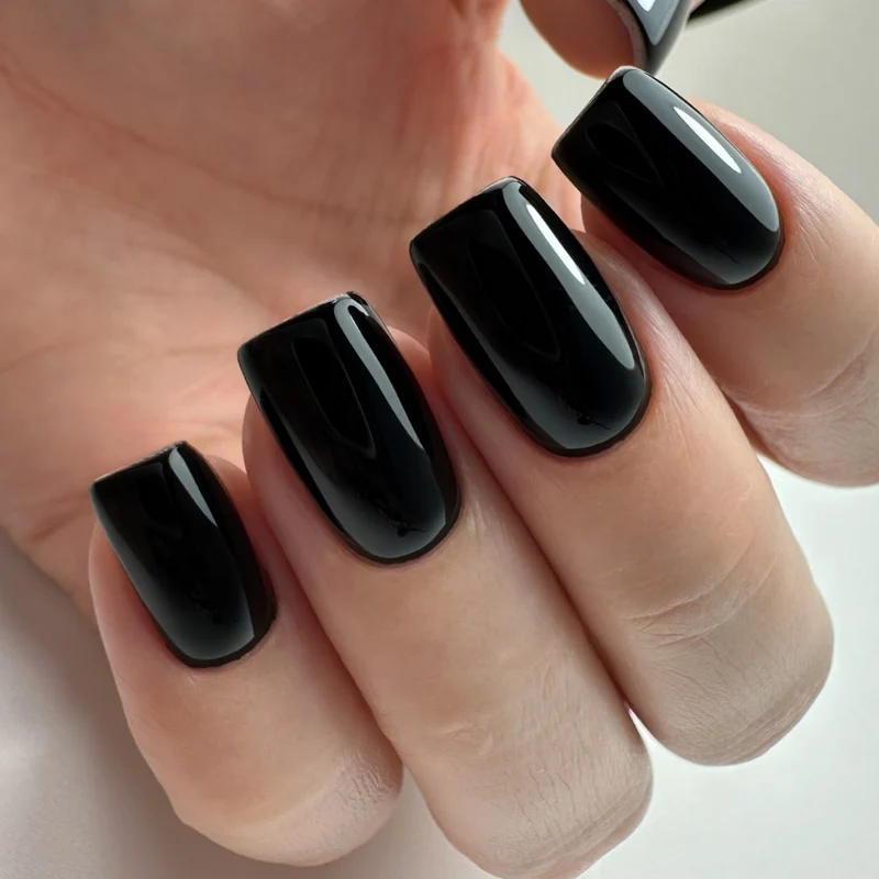 PNB black gel nail polish 023 Dark Black