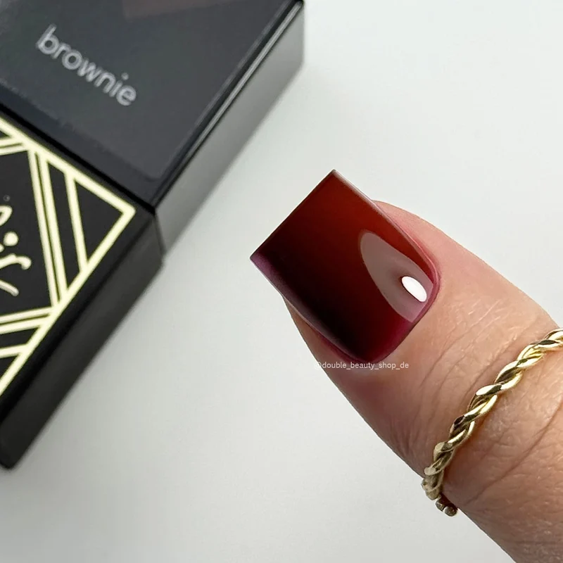 BROWNIE - UV Nagellack 7ml ECLAIR